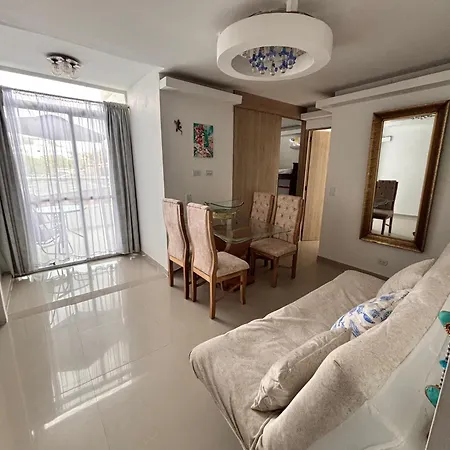 Confortable Apto En 2 Apartamento